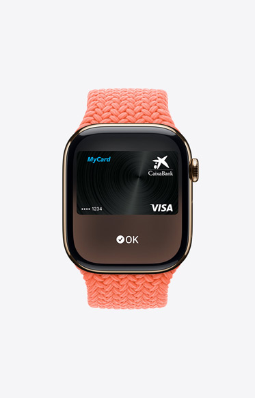 Una Apple Card se usa con Apple Pay en un Apple Watch Series 10.