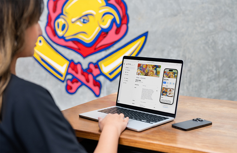 Señor Sisig uses Apple Business Connect to manage their presence on Apple Maps, Wallet, Siri and more.