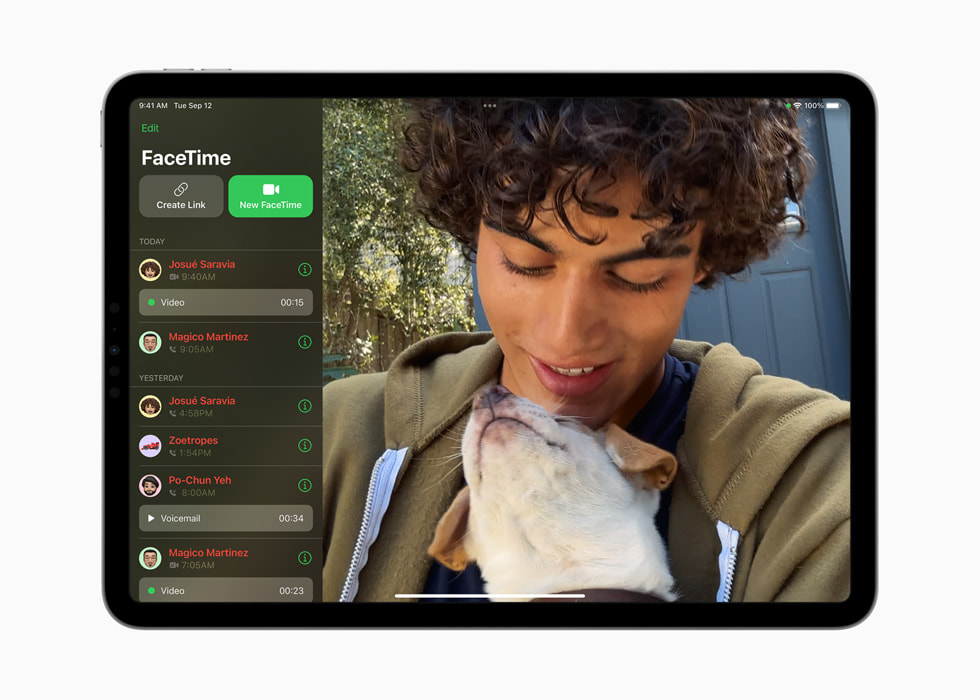 11 inç iPad Pro’da FaceTime gösteriliyor.