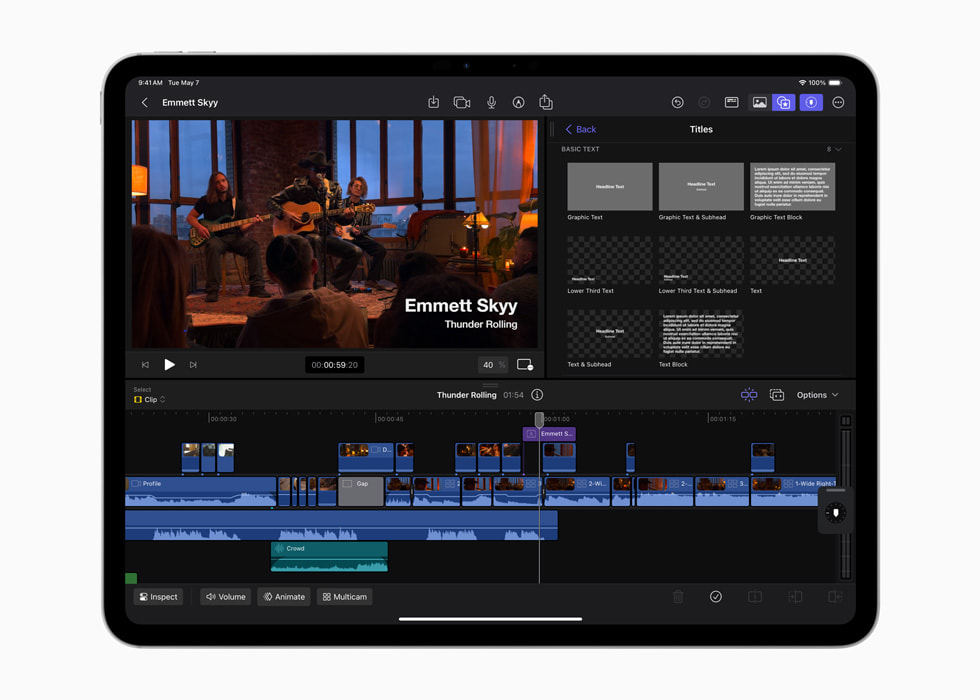 العناوين النصية الأساسية في Final Cut Pro for iPad 2 معروضة على جهاز iPad Pro مقاس 13 إنش باللون الأسود الفلكي.