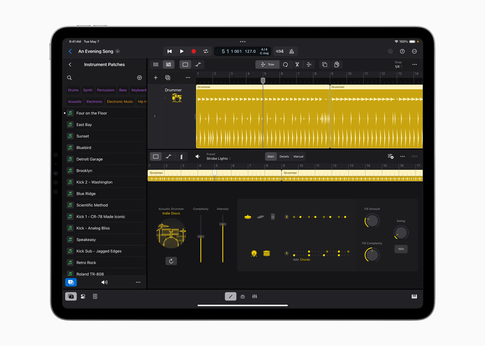 13 inç iPad Pro’da Drummer ekranı gösteriliyor.