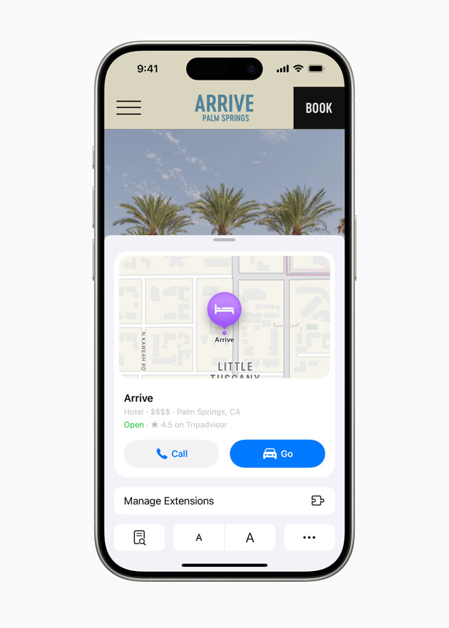 Door Dash, Atlas Obscura, LinkedIn을 비롯한 앱 아이콘 목록과 함께 암호 앱을 보여주는 iPhone 15 Pro.
