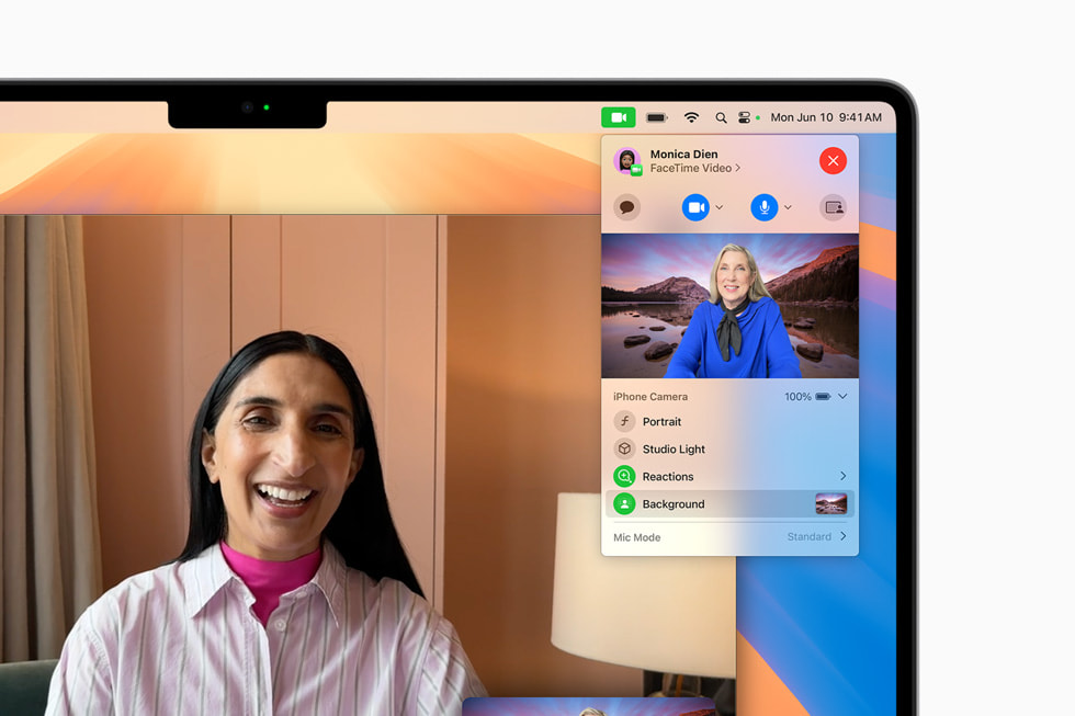 Bir kullanıcının MacBook Pro’sunda, FaceTime’da arka planın yerini alacak öğelerin menüsü gösteriliyor.