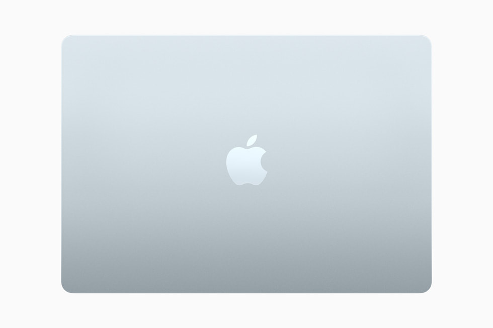 لقطة علوية لجهاز MacBook Air.