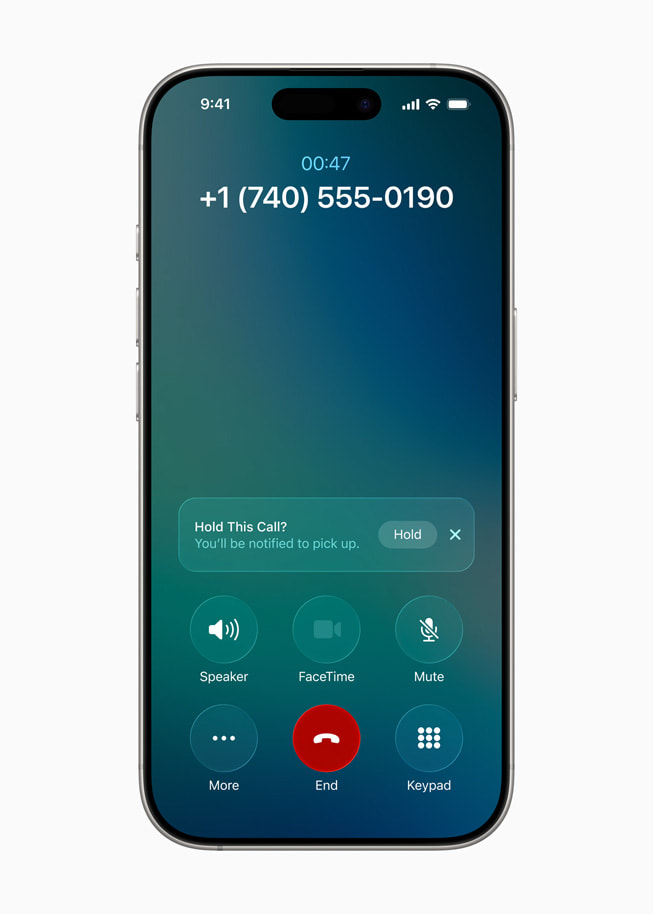 ميزة Hold Assist الجديدة معروضة على iPhone 16 Pro.