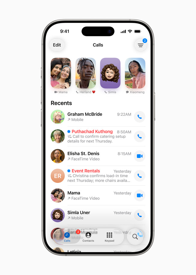 التصميم الموحد الجديد لتطبيق الهاتف معروض على iPhone 16 Pro.