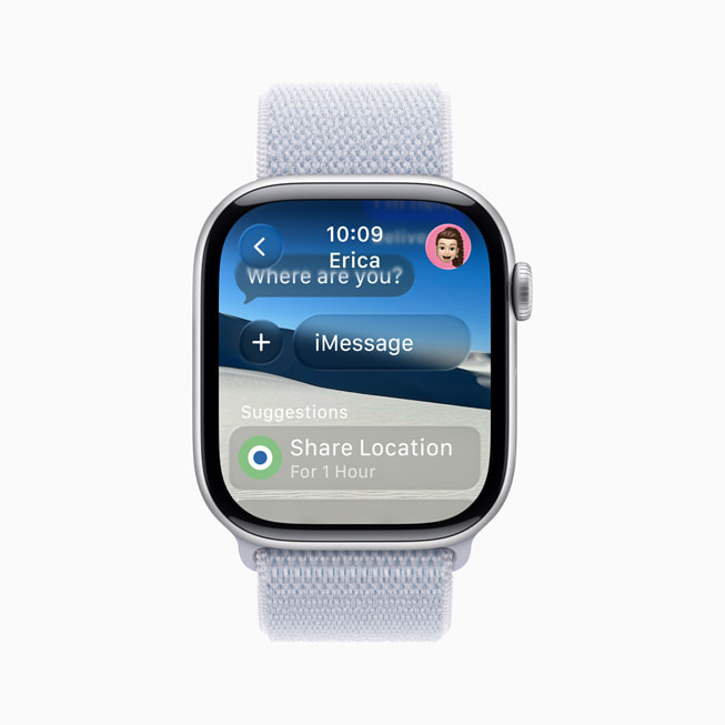 Vengono mostrati gli sfondi personalizzabili su Messaggi in watchOS 26. 